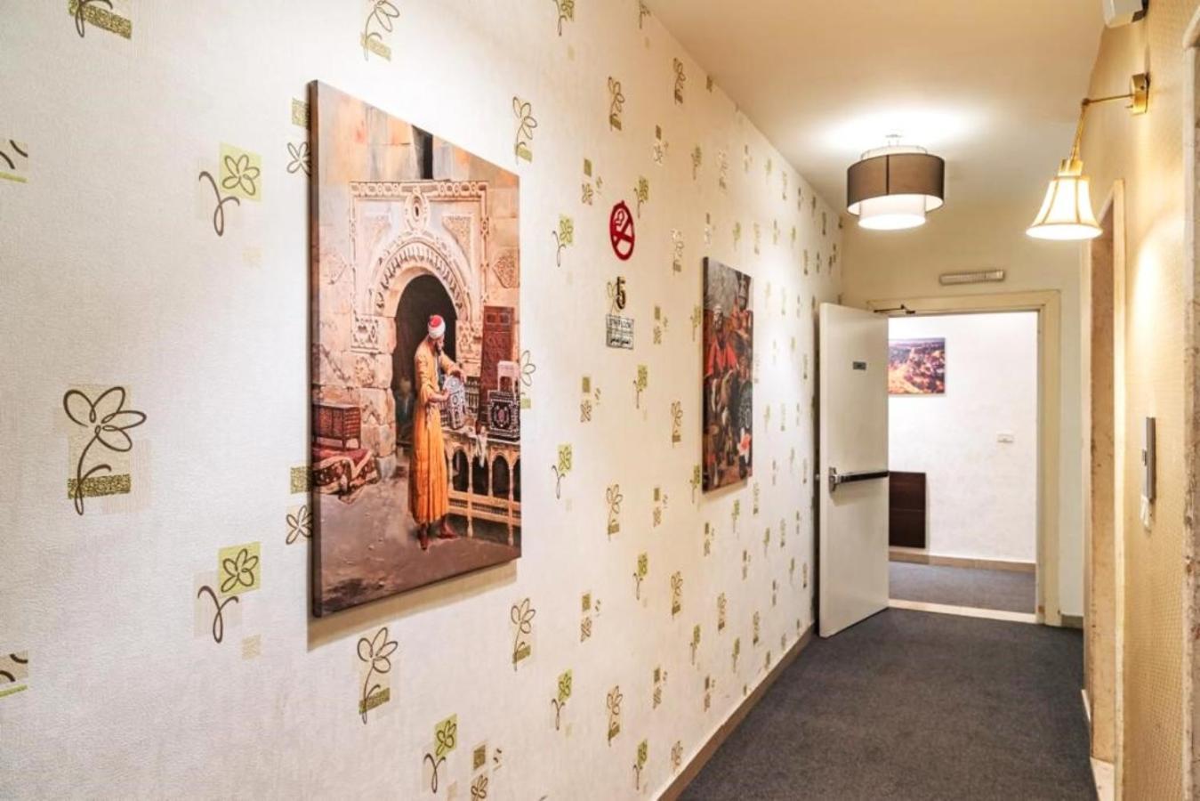 Lancaster Hotel Apartments-Gardens Amman Exterior photo